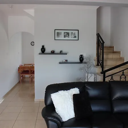 Διαμέρισμα Diana Townhouse 2 *